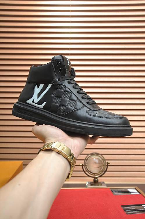 Picture of Louis Vuitton Shoes _SKULVsz38-45h090213345